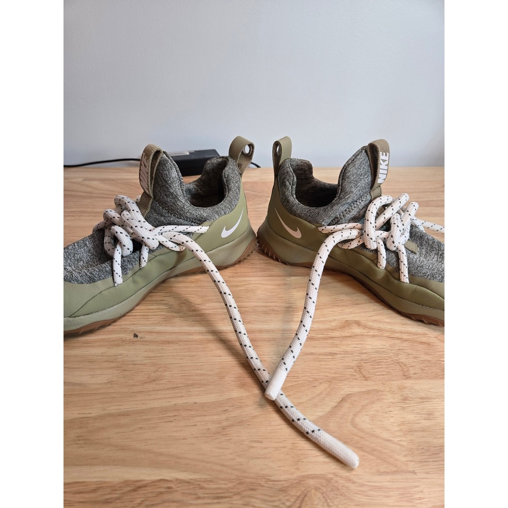 Nike City Loop Womens Sneakers Medium Olive Green AA1097-200 Size 6.5 - Picture 2 of 7